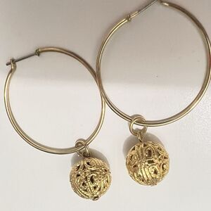 Vintage Gold Filigree Ball Dangle‎ Charm Hoop Earrings Victorian